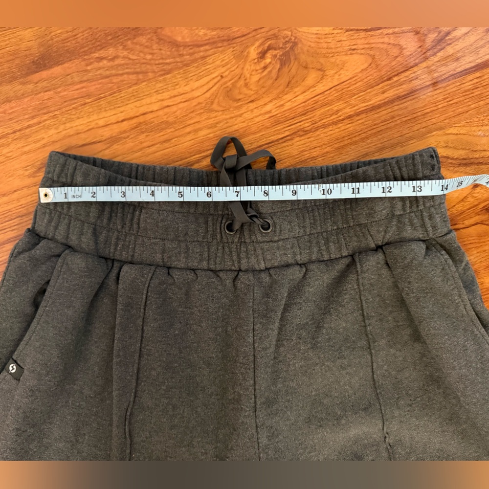 POPFLEX Ooey Gooey Wide-Leg Pull-On Pants in Charcoal - M petite - Picture 5 of 8